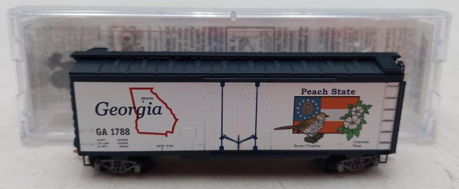 Micro-Trains 02100408 N Scale Georgia 40' Standard Plug Door Boxcar #1788 LN/Box