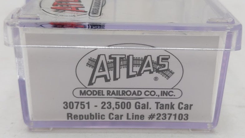 Atlas 30751 N Scale Republic Car Line 23,500 Gallon Tank Car #237103 EX/Box