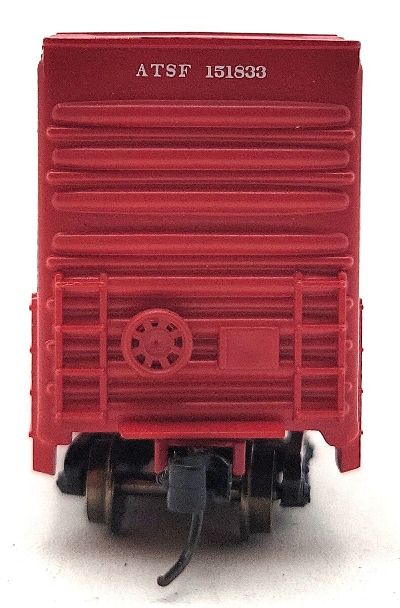 Athearn 3766 N Santa Fe 50' Smooth High Cube Plug Door Box #151833 LN/Box
