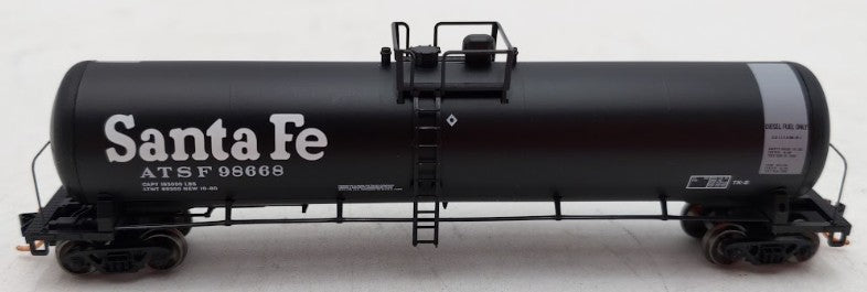 Micro-Trains 98668 N Scale ATSF "Larkspur" Diesel Fuel Tank Car #98668 LN/Box