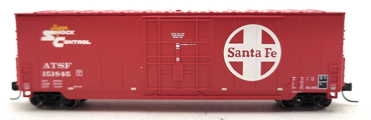 Athearn 3767 N Santa Fe 50' Smooth High Cube Plug Door Box #151845