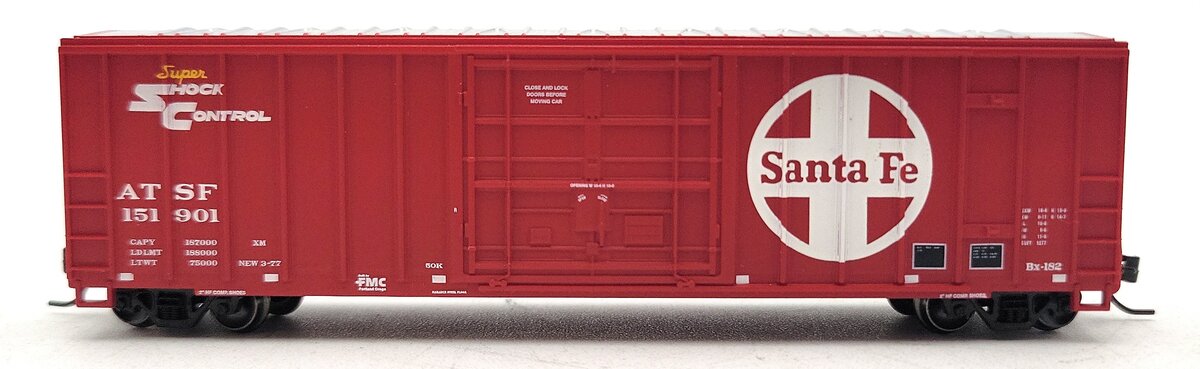 Athearn 24212 N Scale Santa Fe 50' FMC Plug Door Boxcar #151901 EX/Box