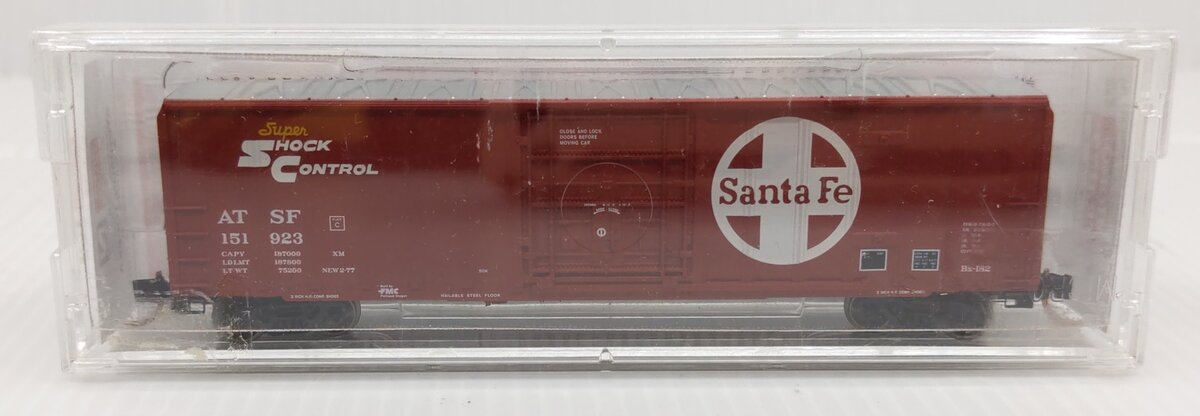 Micro-Trains 02700010 N Santa Fe FMC 50' RIB Side Boxcar Plug Door #151923 LN/Box