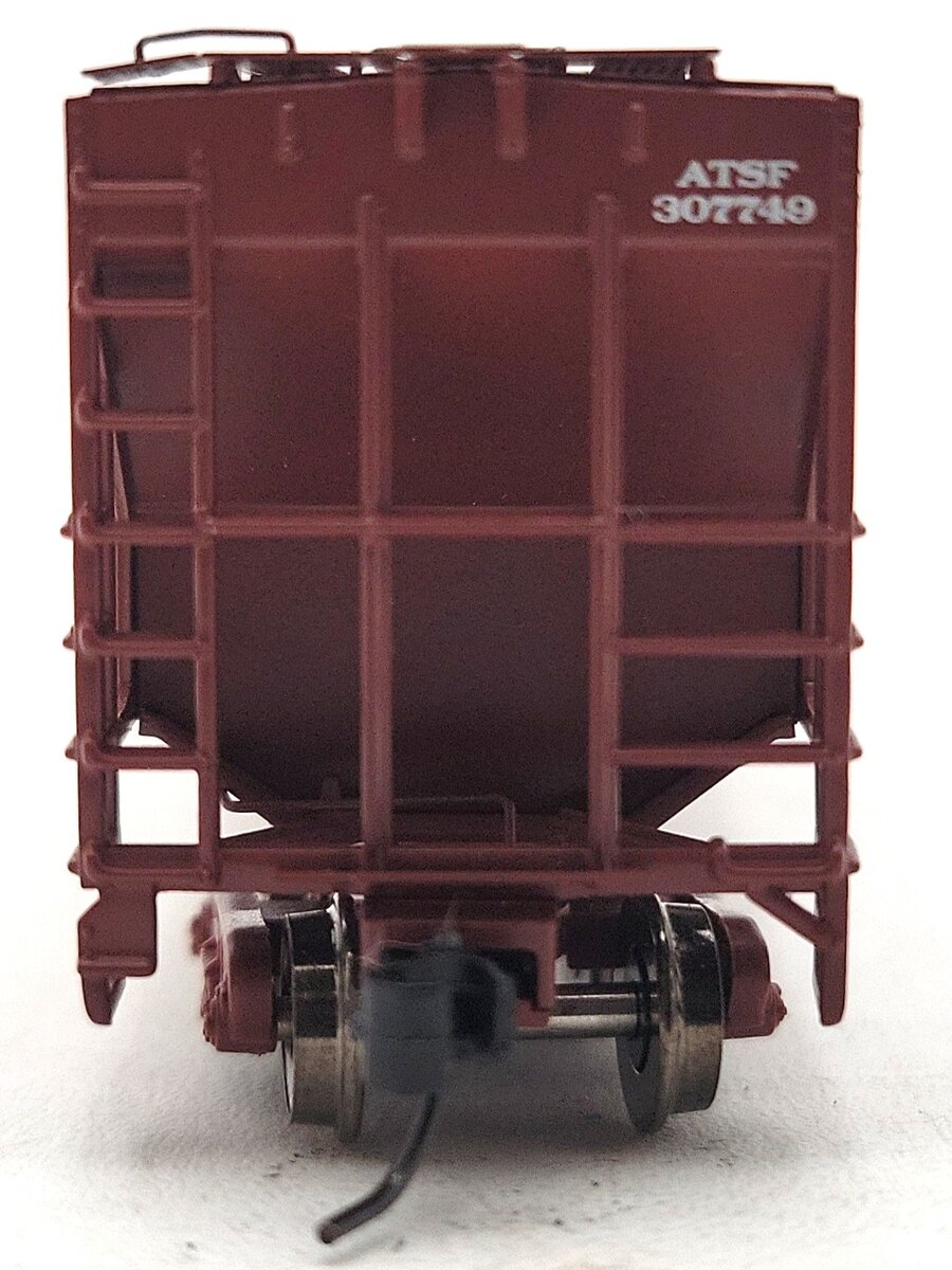 Athearn 27431 N Atchison Topeaka Santa Fe/Early PS 4427 Covered Hopper #307749 LN/Box