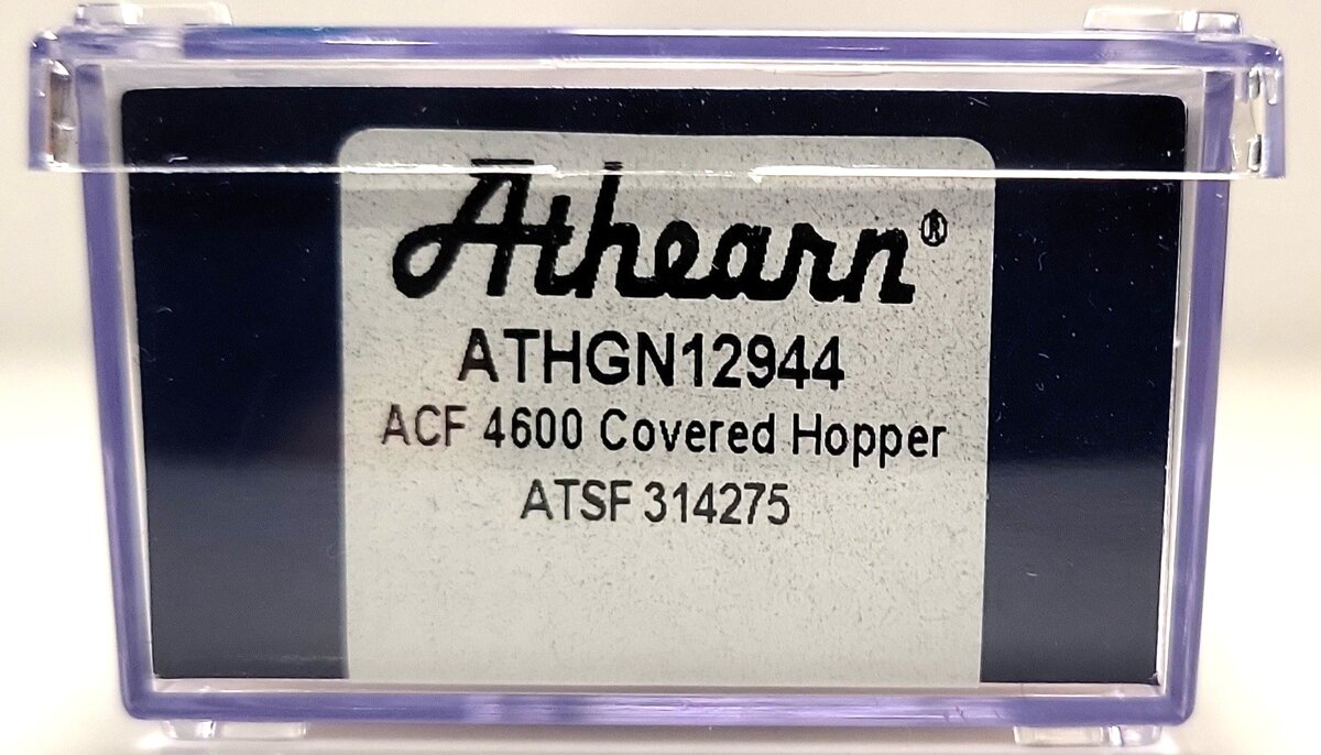 Athearn 12944 N ATSF ACF 4600 3-Bay Center Flow Hopper #314275 MT/Box