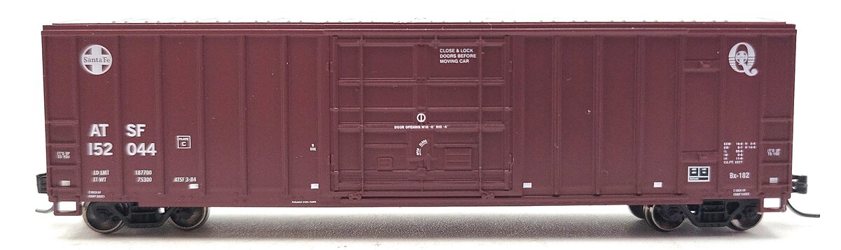 Athearn 2117 N Scale Sana Fe 50' FMC Superior Plug Door Boxcar #152044