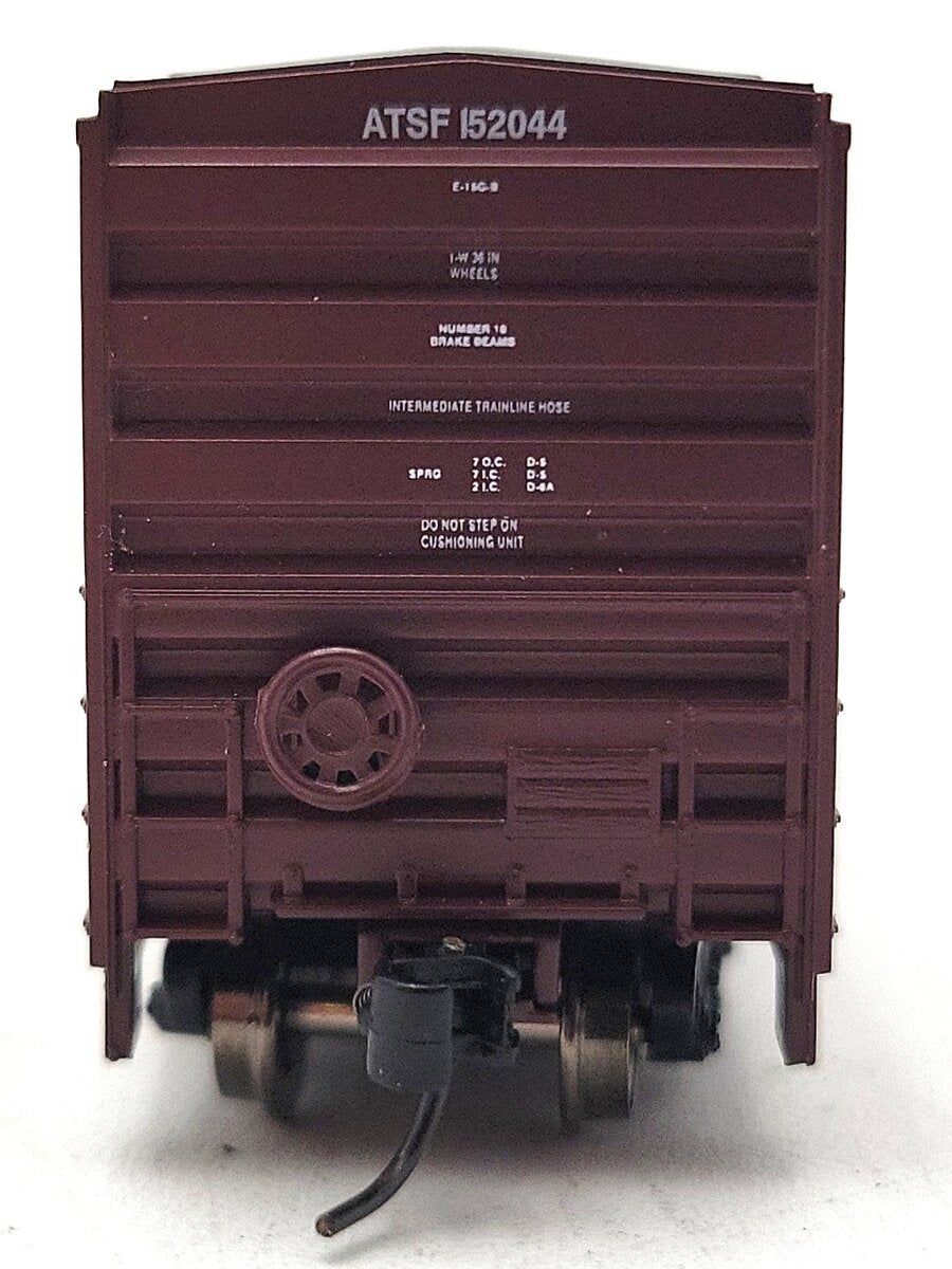 Athearn 2117 N Scale Sana Fe 50' FMC Superior Plug Door Boxcar #152044