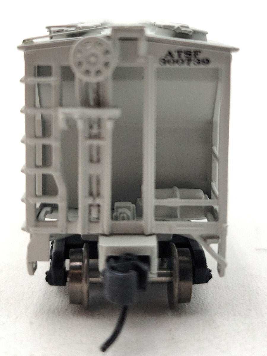 Athearn 28328 N Santa Fe PS-2 2893 3-Bay Covered Hopper #300739 LN/Box