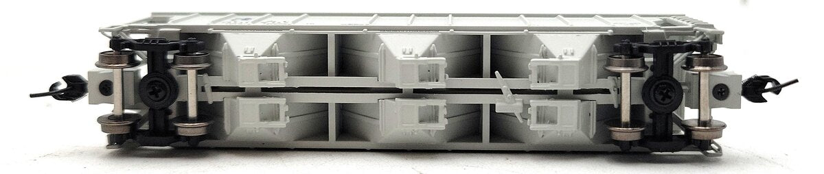 Athearn 28329 N Santa Fe PS-2 2893 3-Bay Covered Hopper #300768