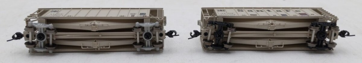 Athearn 23869 N Atchison Topeka Santa Fe GATC 2600 Airslide Hopper (Set of 2) LN/Box