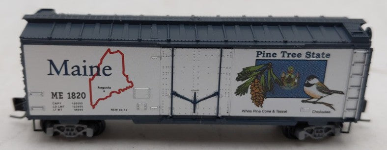 Micro-Trains 50200521 Z Maine State Car 40' Plug Door Box Car #1820 EX/Box