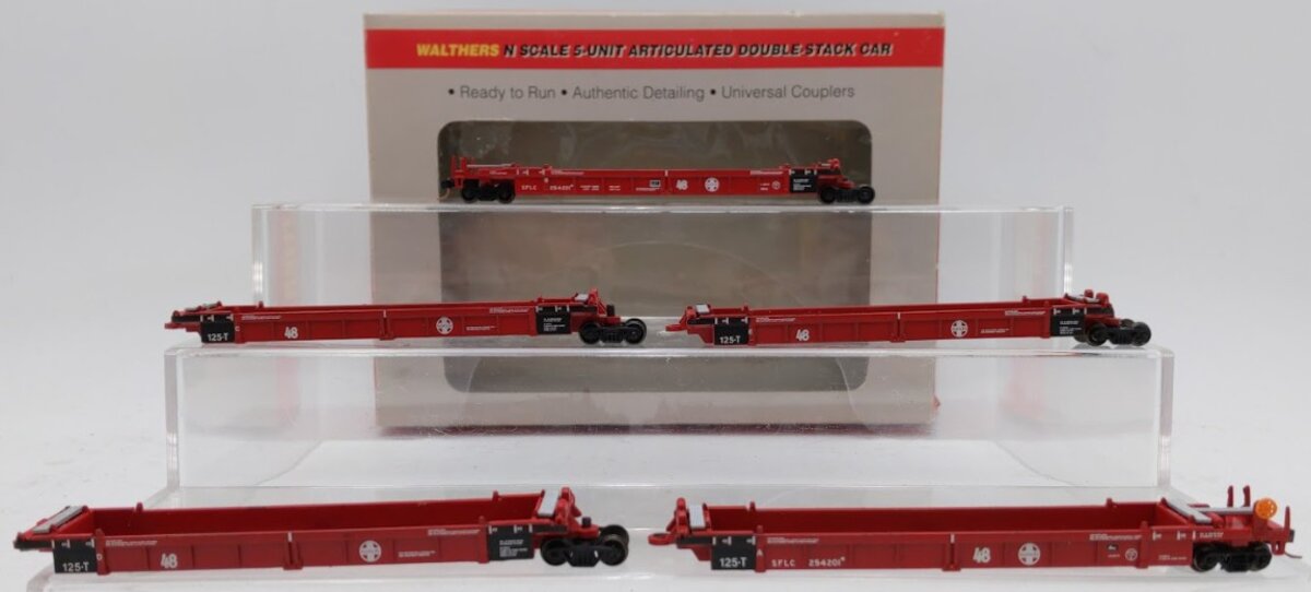 Walthers 932-8102 N Scale Santa Fe Articulated Double Stack Car (Set of 5) EX/Box