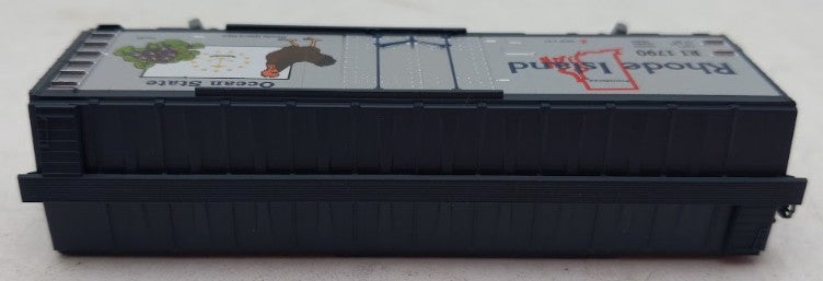 Micro-Trains 02100409 N Scale Rhode Island 40' Plug Door Boxcar #1790 LN/Box