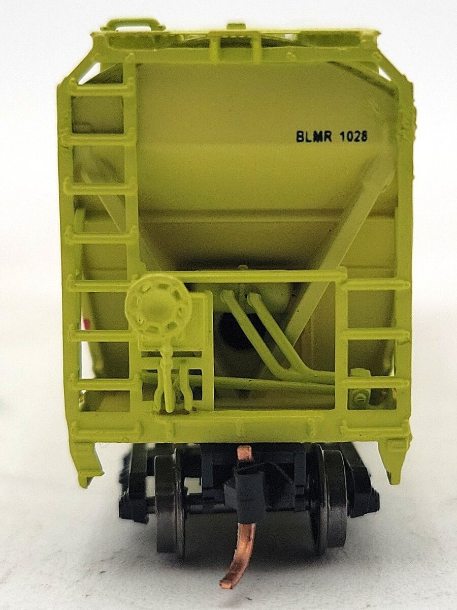 InterMountain N1069I N Scale W.S.D.O.T "Grain Train" 3-Bay Covered Hopper #1028 LN/Box