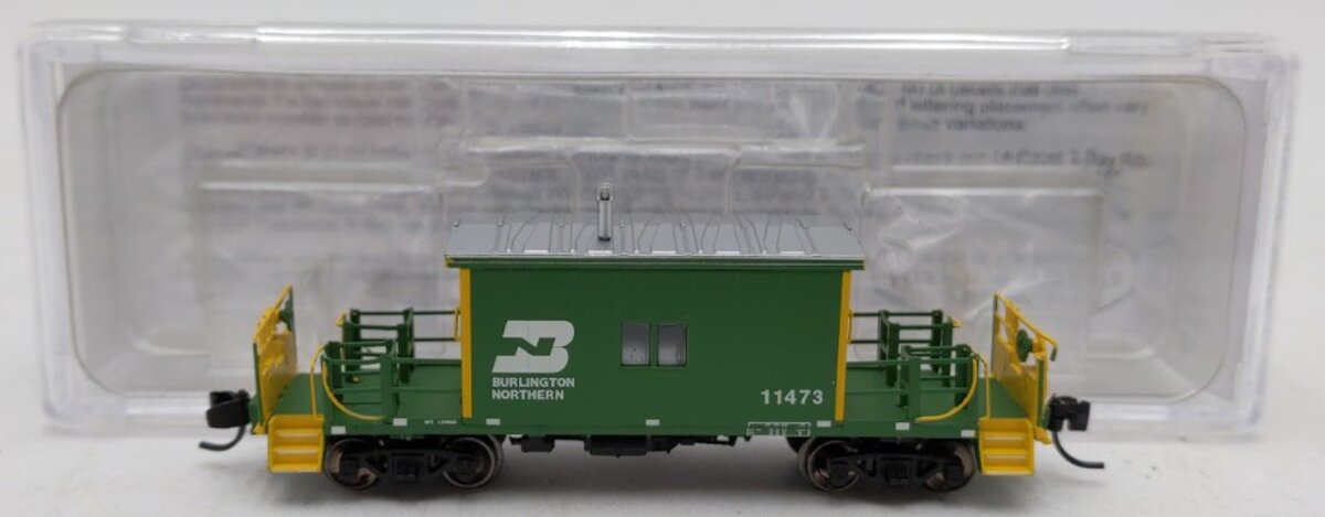 Bluford Shops 24450 N Burlington Northern Short Roof Transfer Caboose #11473 LN/Box