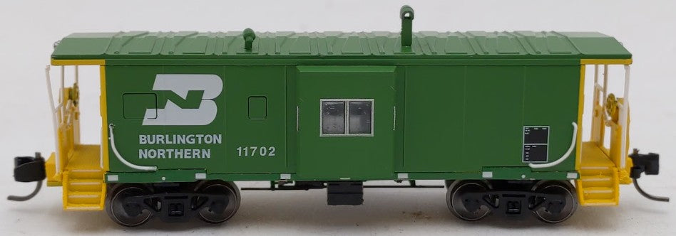 Bluford Shops 44250 N BN Phase 4 International Car Bay Window Caboose #11702 EX/Box