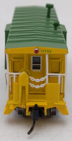 Bluford Shops 44250 N BN Phase 4 International Car Bay Window Caboose #11702 EX/Box