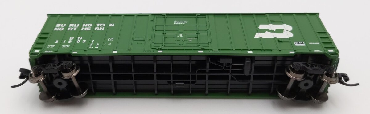 Fox Valley Models 81804 N Burlington Northern 7 Post Box w/ X Panel Roof #319051 LN/Box