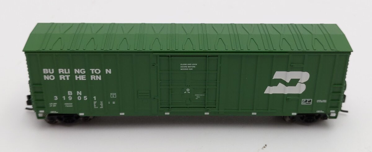 Fox Valley Models 81804 N Burlington Northern 7 Post Box w/ X Panel Roof #319051 LN/Box