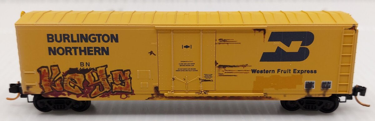 Micro-Trains 03844161 N BN Weathered 50' Plug Door Boxcar w/o Roofwalk #745452 LN/Box