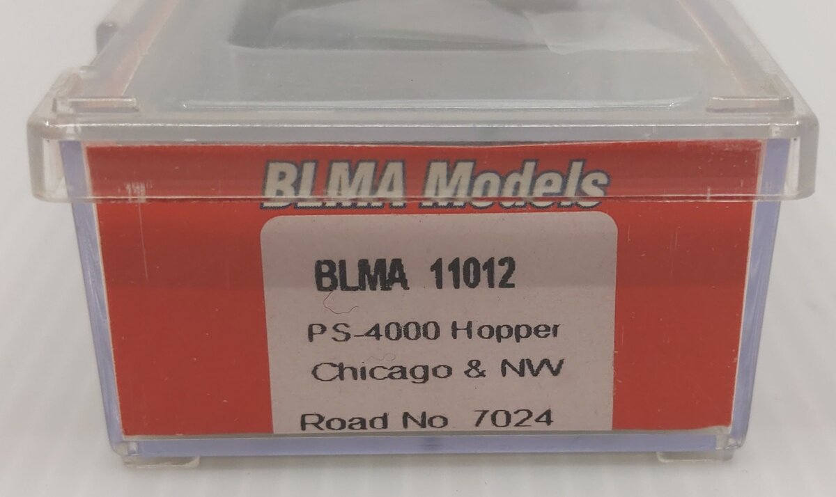 BLMA Models 11012 N Scale C&NW PS-4000 Covered Hopper #7024 EX/Box