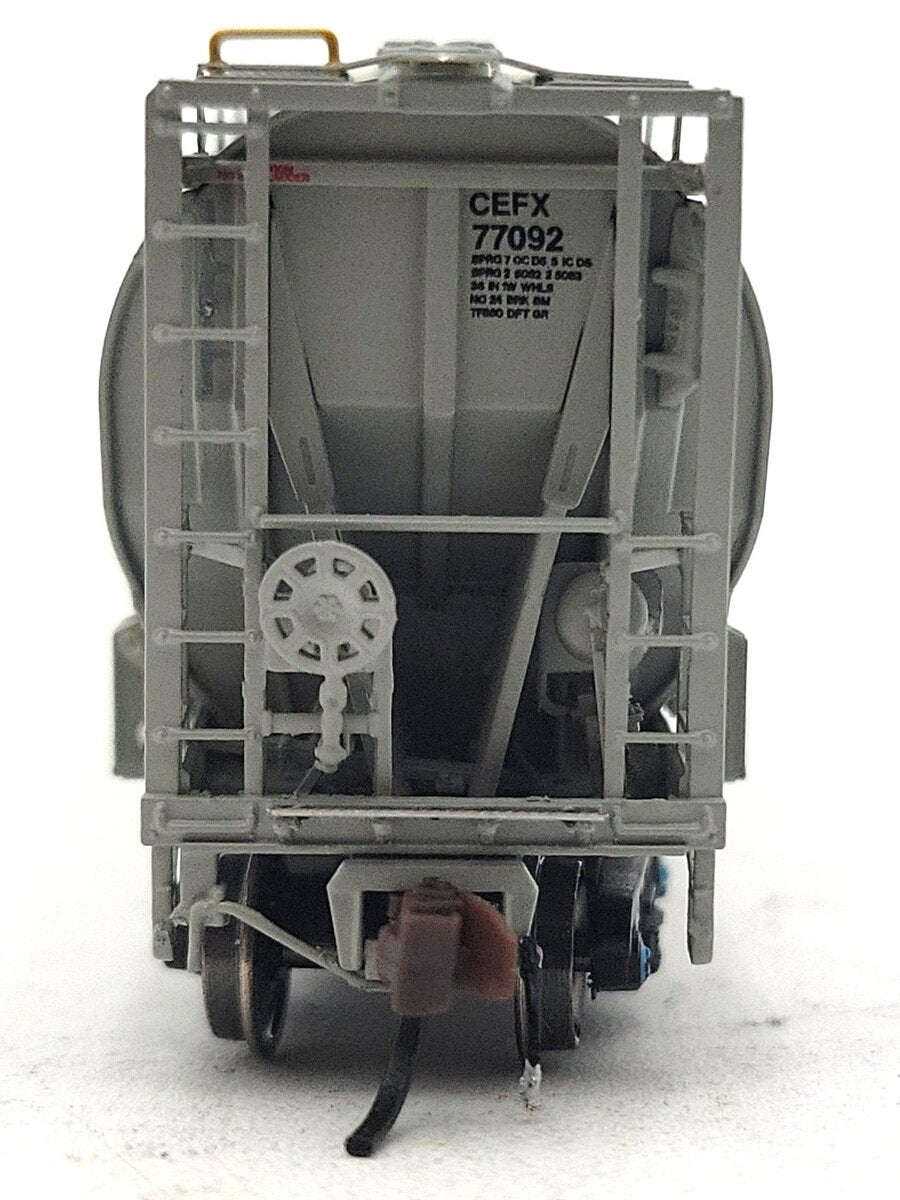 BLMA Models 19014 N CEFX 5660 Covered Hopper #77092 LN/Box