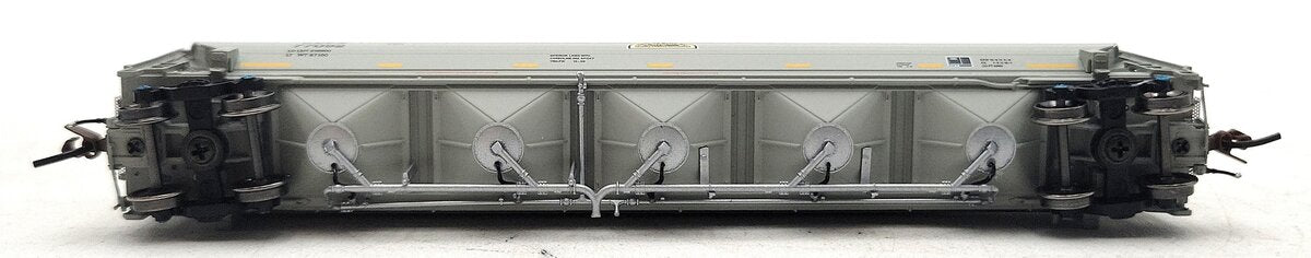 BLMA Models 19014 N CEFX 5660 Covered Hopper #77092 LN/Box