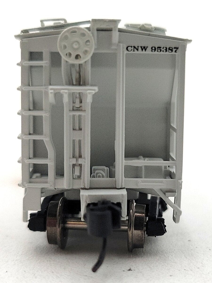 Athearn 28337 N Chicago & North Western PS-2 2893 3-Bay Covered Hopper #95387