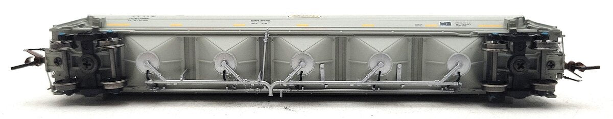 BLMA Models 19016 N CEFX 5660 Covered Hopper #77172 LN/Box