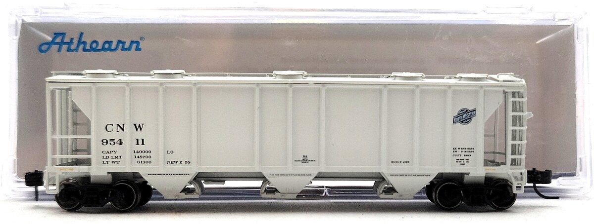 Athearn 28338 N Chicago & North Western PS-2 2893 3-Bay Covered Hopper #95411