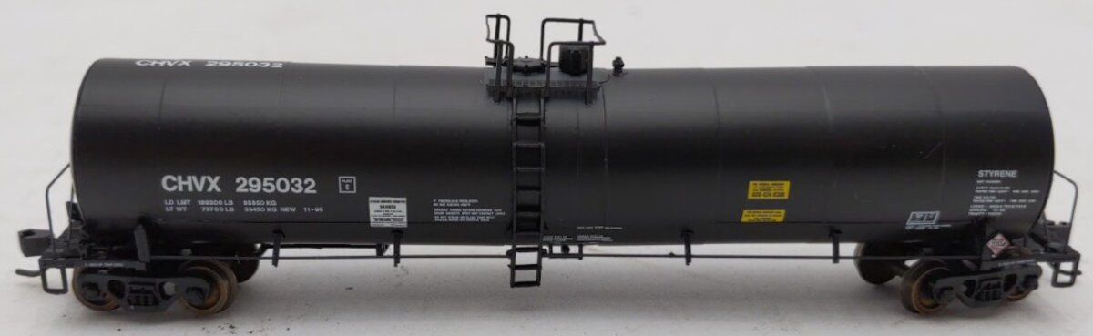 Atlas 50000724 N Scale Chevron CHVX 25500 Gallon Tank Car # 295032 LN/Box