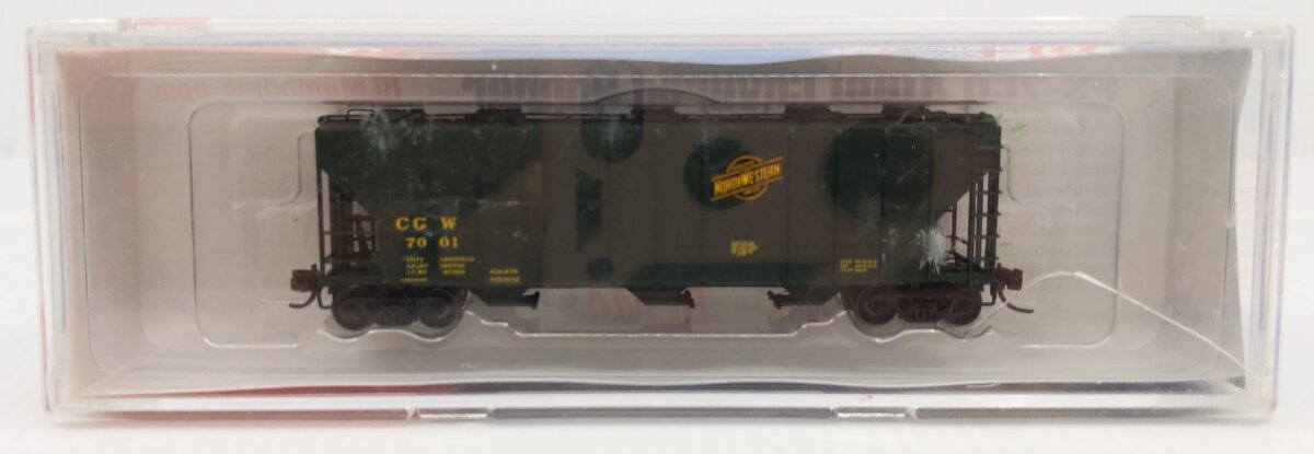 BLMA Models 11010 N Chicago & North Western PS-4000 Covered Hopper #7001 EX/Box