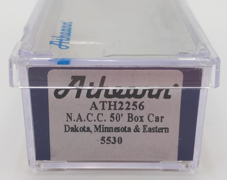 Athearn ATH2256 N Scale Dakota Minnesota & Eastern 50' NACC Boxcar #5530 EX/Box