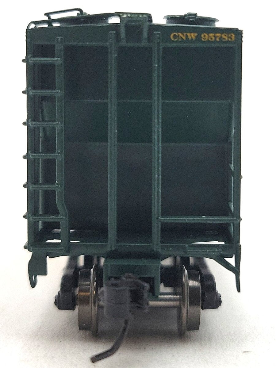 Athearn 16325 N Chicago & North Western PS-2 2600 Covered Hopper #95783 LN/Box
