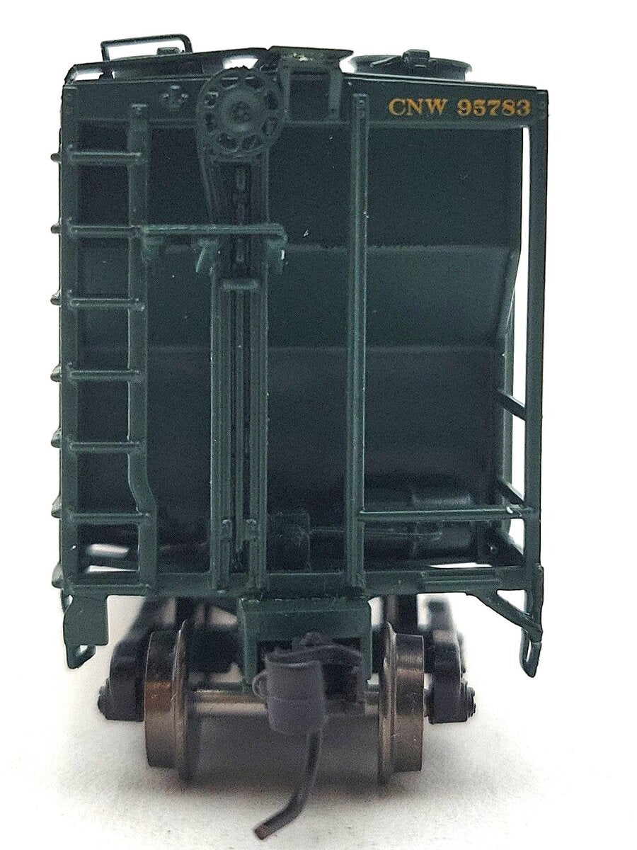 Athearn 16325 N Chicago & North Western PS-2 2600 Covered Hopper #95783 LN/Box