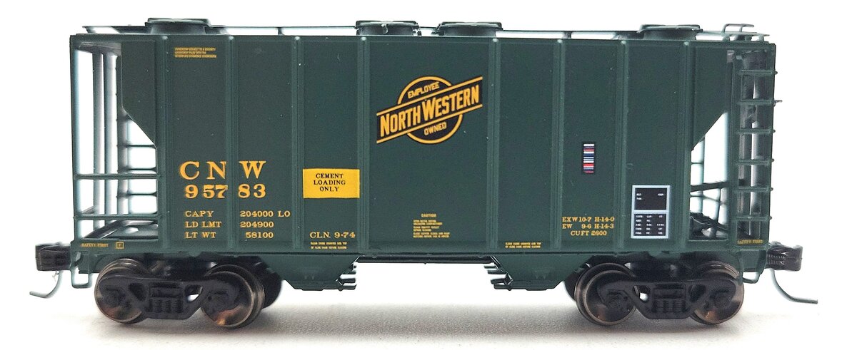 Athearn 16325 N Chicago & North Western PS-2 2600 Covered Hopper #95783 LN/Box