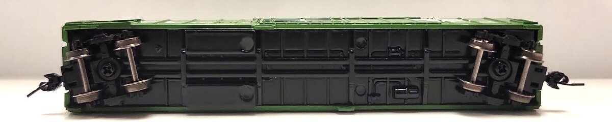 Athearn 17472 N Scale Burlington Northern 57' Mechanical Reefer Car #19122 LN/Box