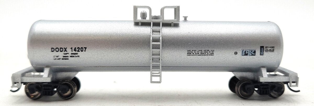 Roundhouse 8896 N Scale U.S. Department of Defense 50' Modern Tank Car #14207 LN/Box