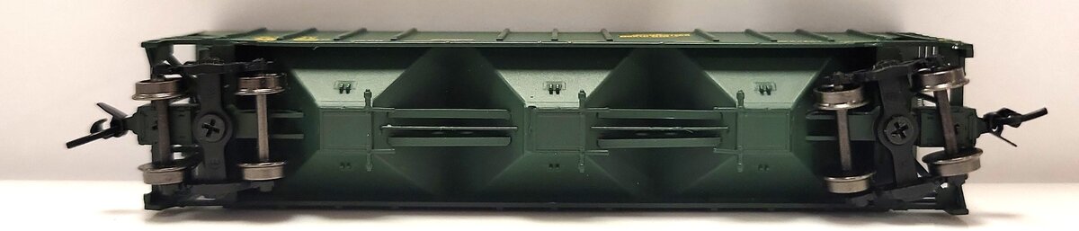 ExactRail EN530122 N Chicago & North Western PS2CD 4427 Covered Hopper #95897 LN/Box
