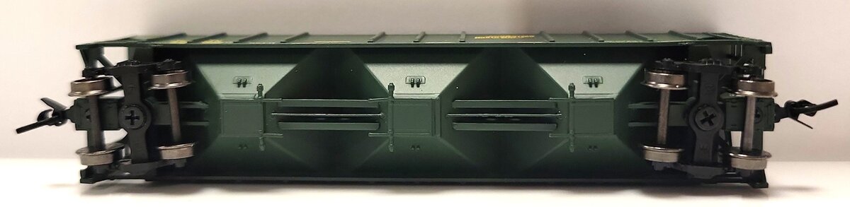 ExactRail EN530124 N Chicago & North Western PS2CD 4427 Covered Hopper #95936 LN/Box