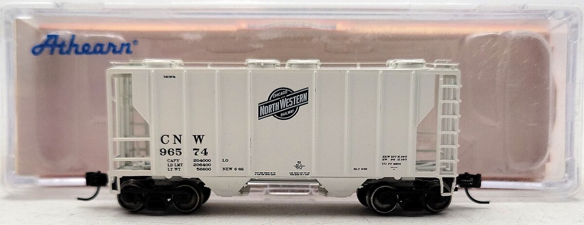 Athearn 12046 N Chicago and North Western PS-2 2600 Covered Hopper Gray #96574 LN/Box