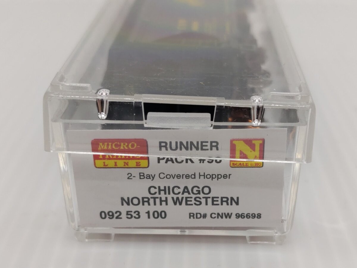 Micro-Trains 09253100 N Chicago North Western 2-Bay Covered Hopper #96698 LN/Box