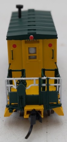 Bluford Shops 24370 N Scale C&NW Yellow Short Roof Transfer Caboose #12520 LN/Box