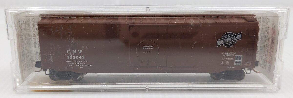 Micro-Trains 03200230 N Scale CNW 50' Standard Steel Plug Door Boxcar #152043 LN/Box