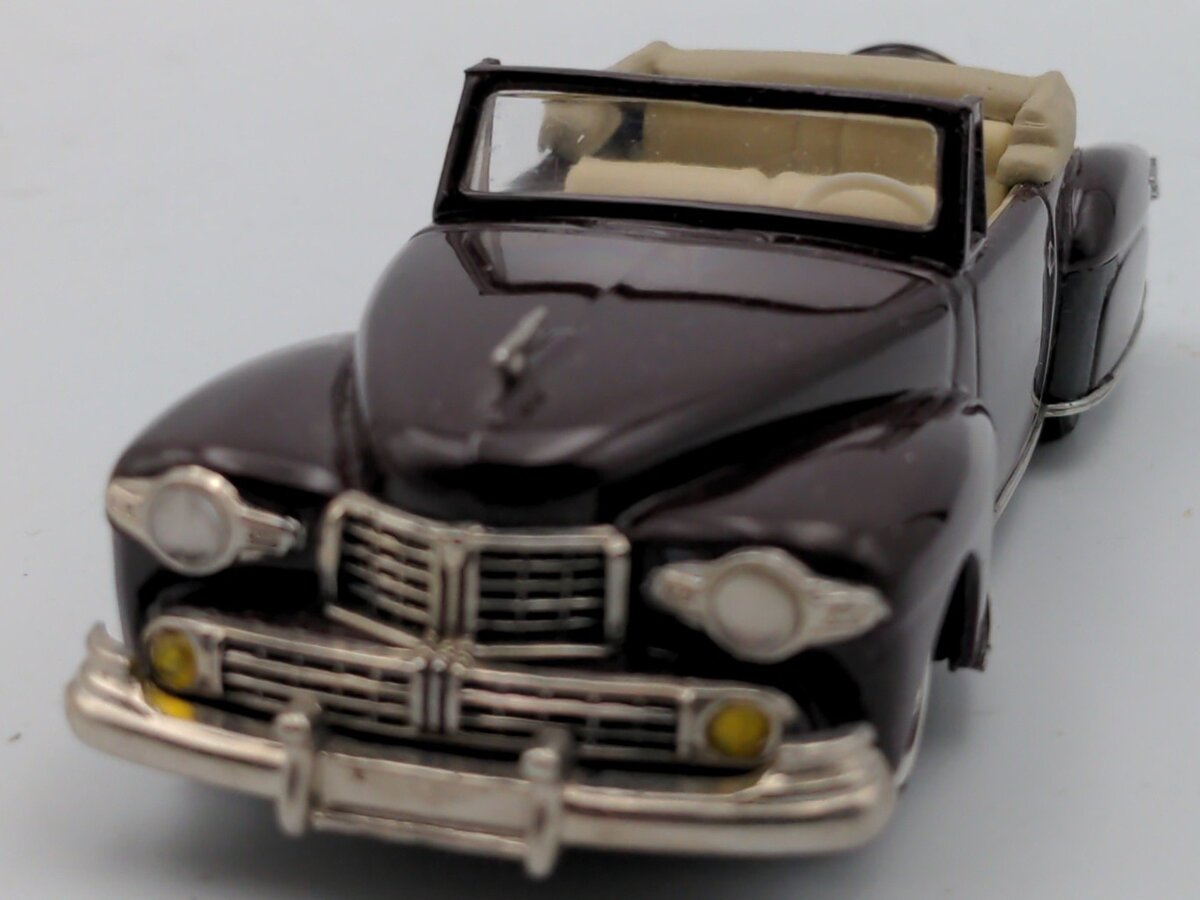 Collector's Classics C1-6DM 1:43 Lincoln Continental Top Down Maroon LN/Box
