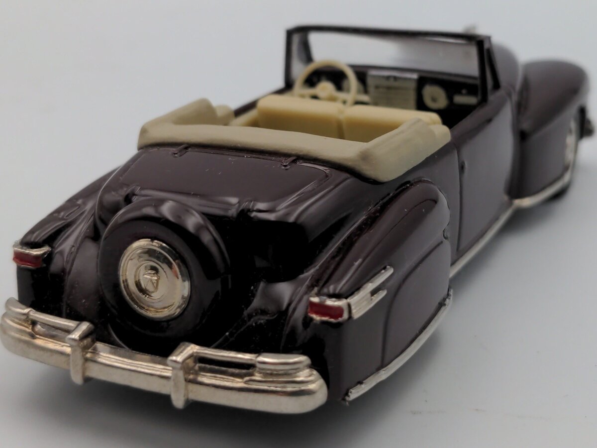 Collector's Classics C1-6DM 1:43 Lincoln Continental Top Down Maroon LN/Box