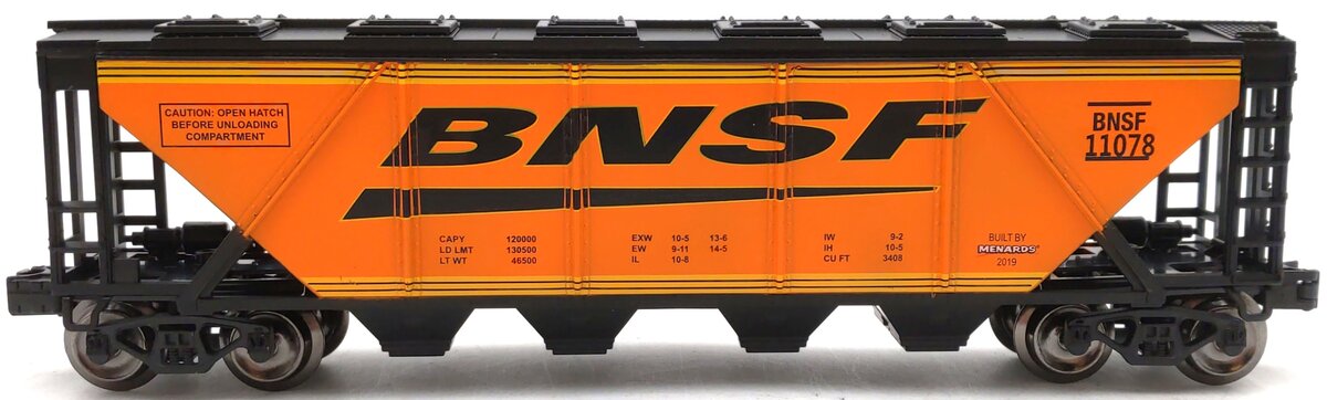 Menards 279-4570 O Gauge BNSF Covered Hopper Car #11078 LN