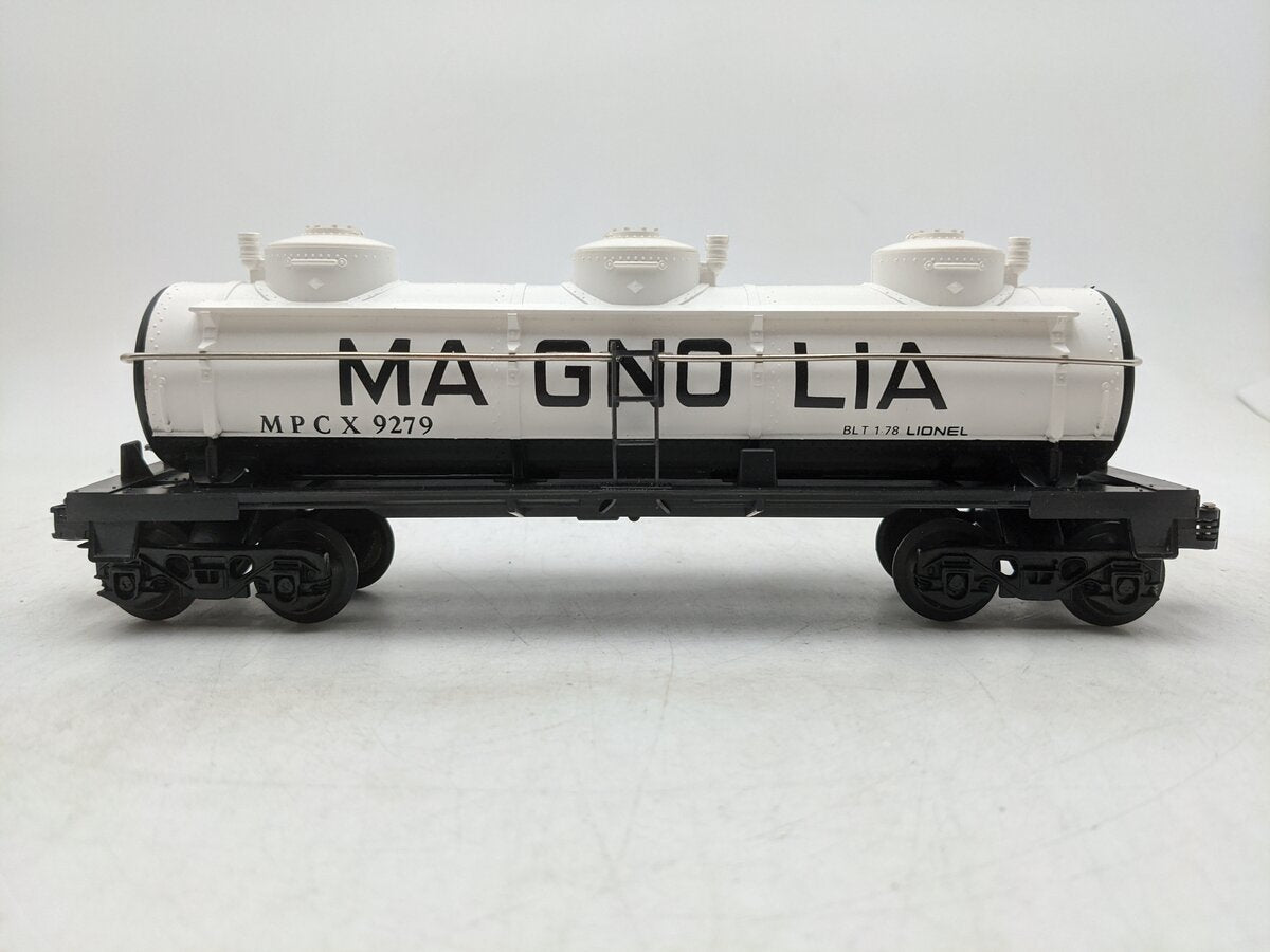 Lionel 6-9279 O Gauge Magnolia 3-Dome Tank Car VG/Box