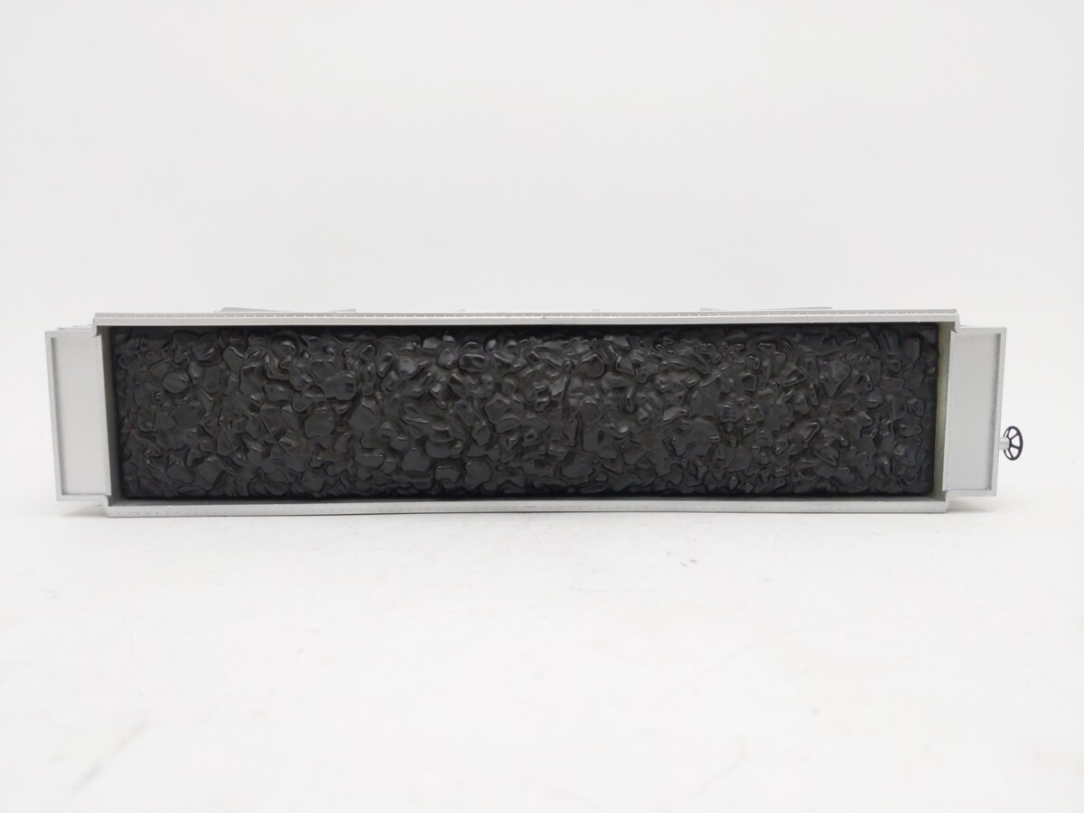Menards 279-8944 O Gauge BNSF Coal Hopper Car #3721 LN/Box