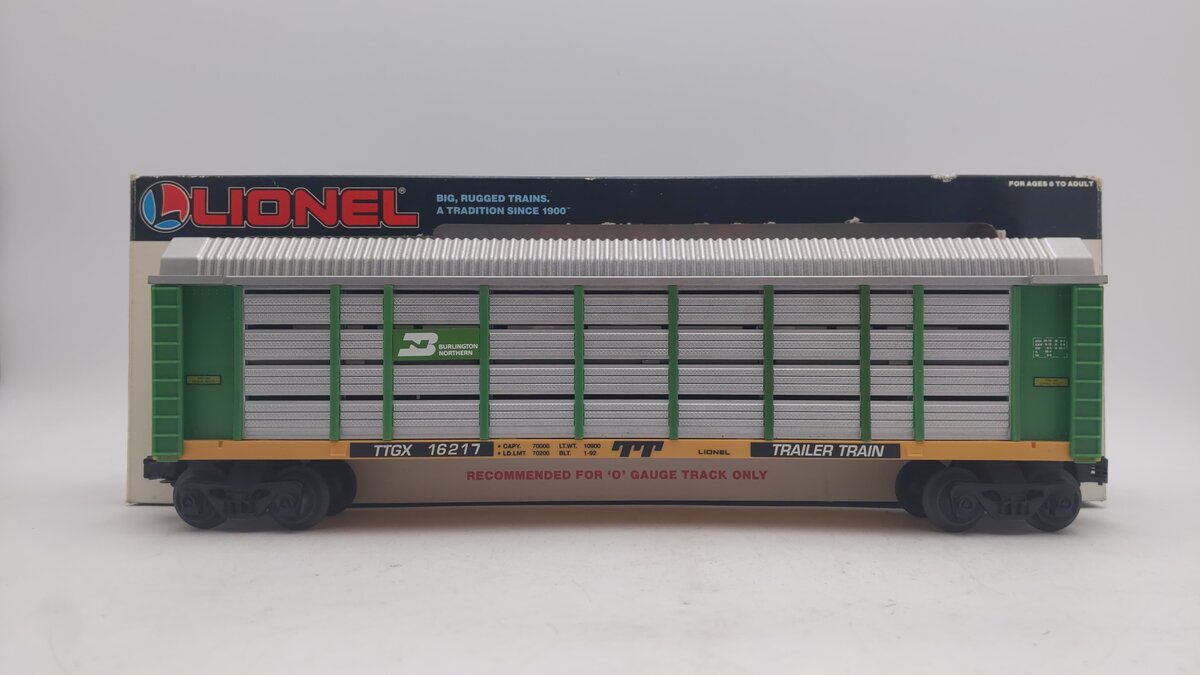 Lionel 6-16217 O Gauge Burlington Northern Auto Carrier with Screens EX/Box